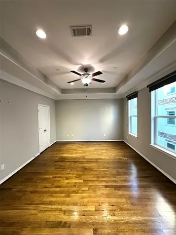 1621 Shearn Street Houston TX 77007