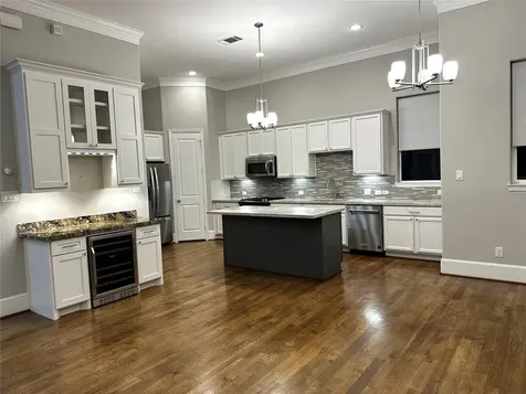 1621 Shearn Street Houston TX 77007