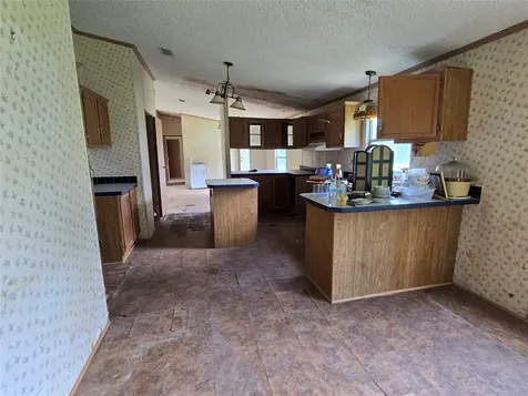 10455 Fm 1960 Dayton TX 77535