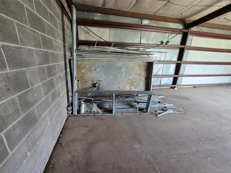 10455 Fm 1960 Dayton TX 77535