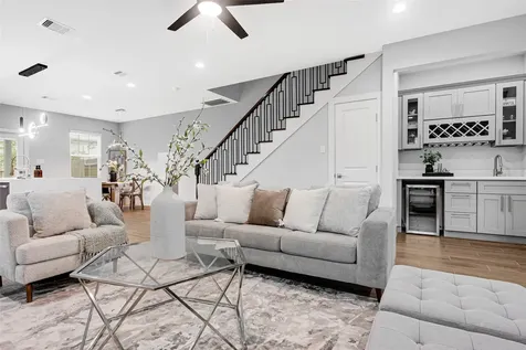 10021 Alfred Lane A Houston TX 77041