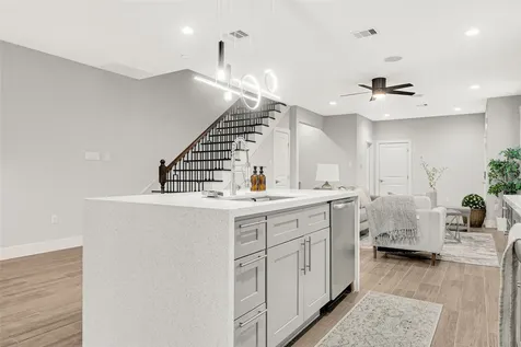 10021 Alfred Lane A Houston TX 77041
