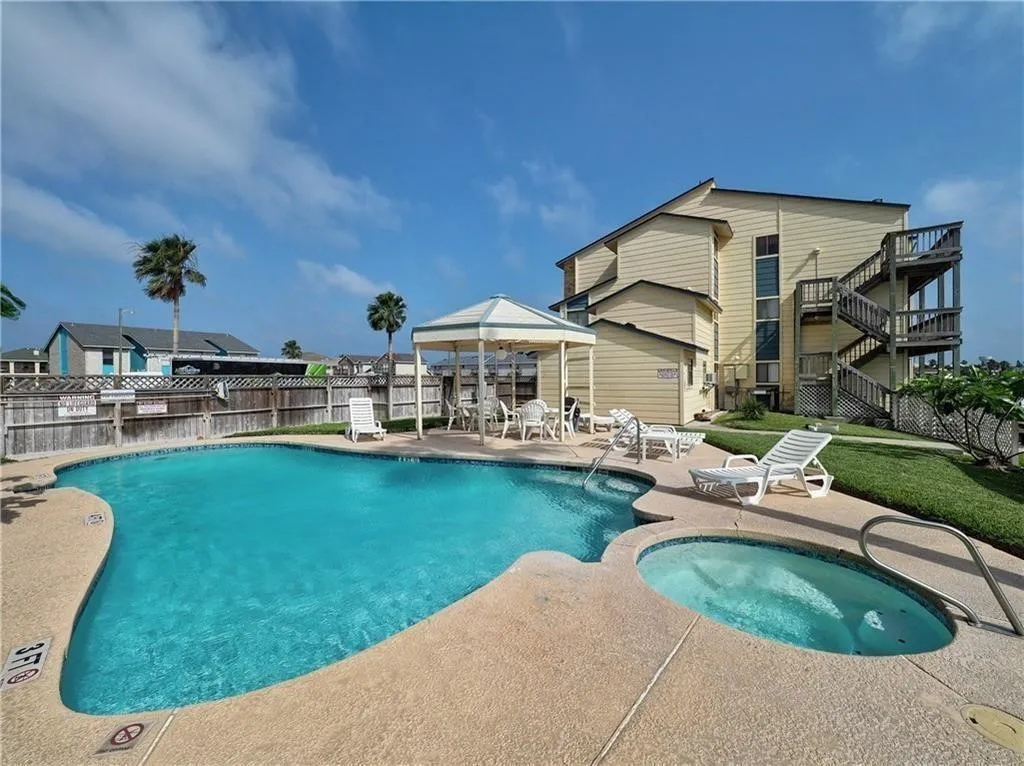 15425 Fortuna Bay Dr Drive 113 Corpus Christi TX 78418