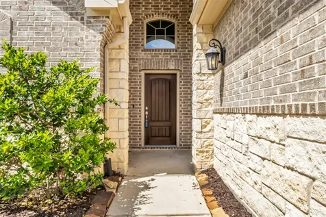 3819 Robinson Bend Drive Spring TX 77386