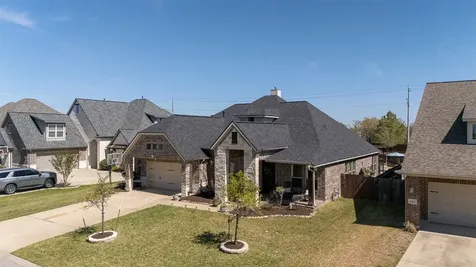 4405 Toddington Lane College Station TX 77845
