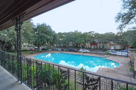 5216 Arboles Drive 10 Houston TX 77035