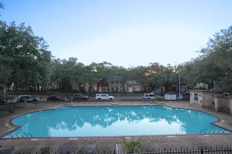 5216 Arboles Drive 10 Houston TX 77035