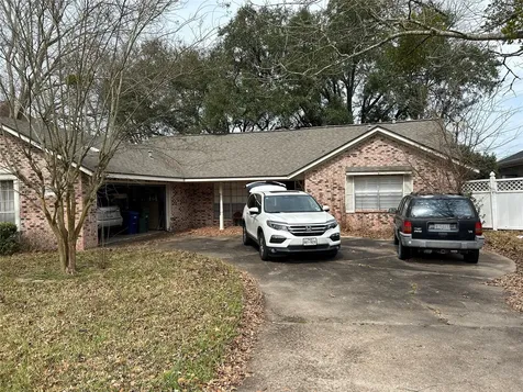 1430 Green Briar Drive Huntsville TX 77340