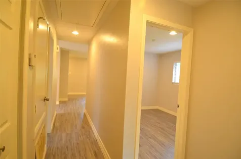 76 S Wavy Oak Circle Houston TX 77381