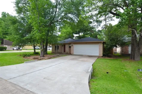 76 S Wavy Oak Circle Houston TX 77381