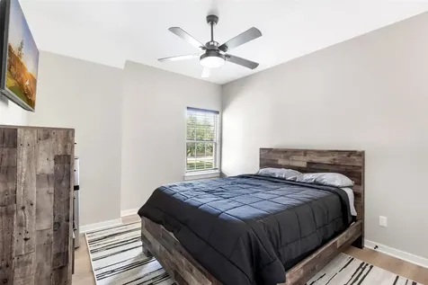 802 Thomas Avenue Pasadena TX 77506