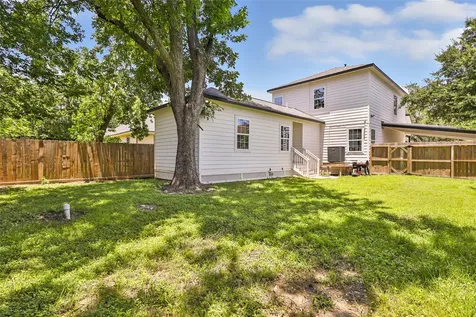 802 Thomas Avenue Pasadena TX 77506