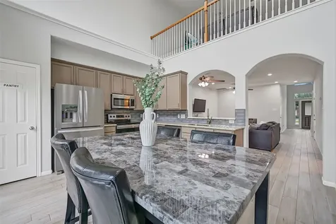1408 S Friendswood Drive 202 Friendswood TX 77546