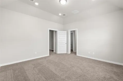 594 Avisa Drive Kemah TX 77565