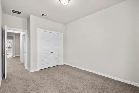 594 Avisa Drive Kemah TX 77565