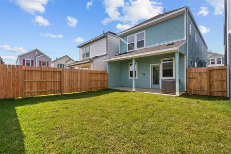 594 Avisa Drive Kemah TX 77565