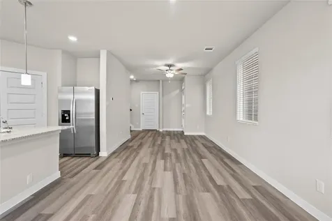 594 Avisa Drive Kemah TX 77565