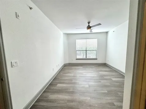 3333 Weslayan St Street 2402 Houston TX 77027