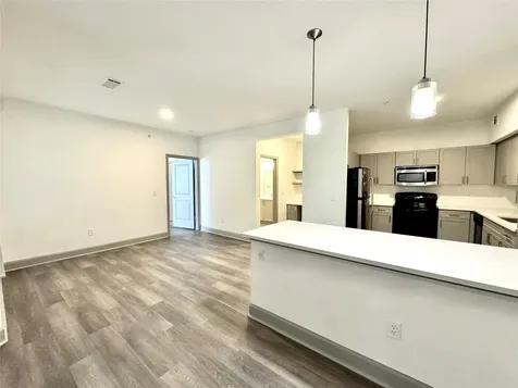 3333 Weslayan St Street 2402 Houston TX 77027