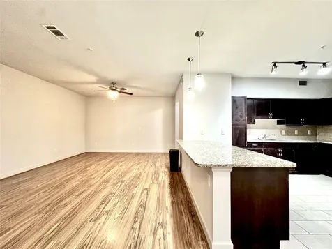 3333 Weslayan St Street 2402 Houston TX 77027