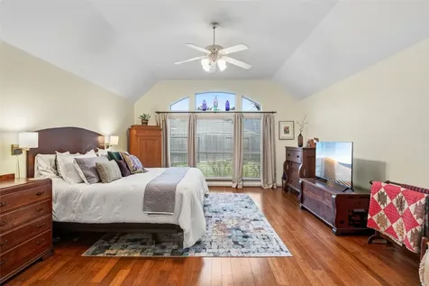 104 Grand Falls Court League City TX 77539
