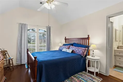 104 Grand Falls Court League City TX 77539