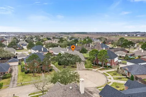 104 Grand Falls Court League City TX 77539