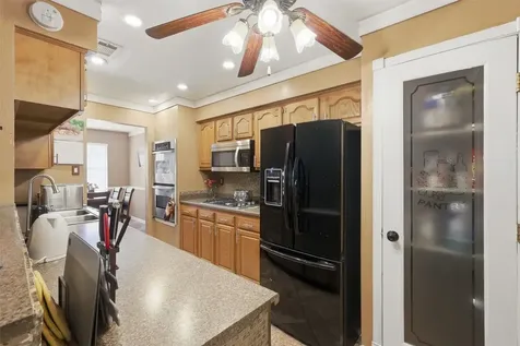 12810 Mill Valley Road Houston TX 77048