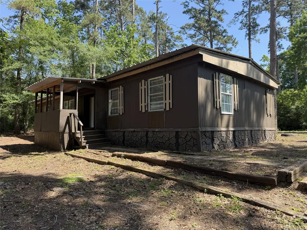 6851 Old Highway 105 W Conroe TX 77304