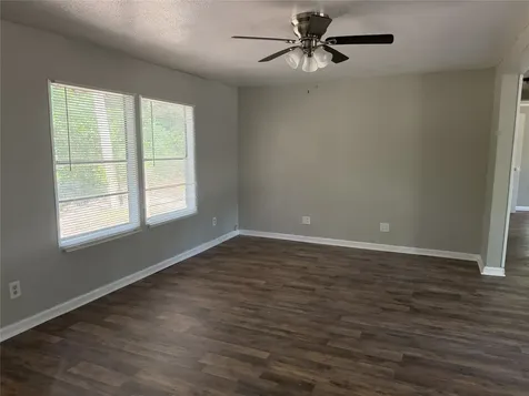 6851 Old Highway 105 W Conroe TX 77304