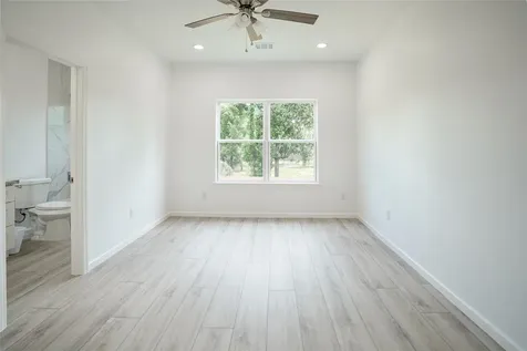 7914 Laura Koppe Road B Houston TX 77028