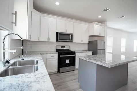 7914 Laura Koppe Road B Houston TX 77028