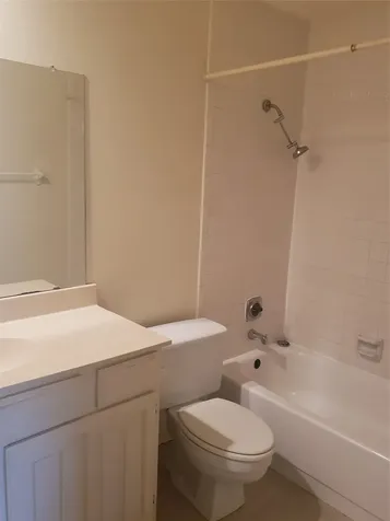 16120 Stuebner Airline Road 603 Spring TX 77379