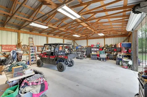 8500 Fostoria Road Cleveland TX 77328