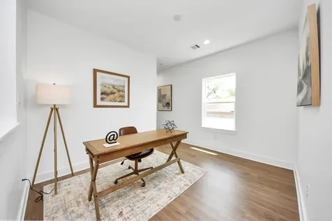 5029 Broom Street A Houston TX 77091
