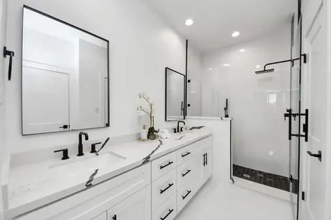 5029 Broom Street A Houston TX 77091