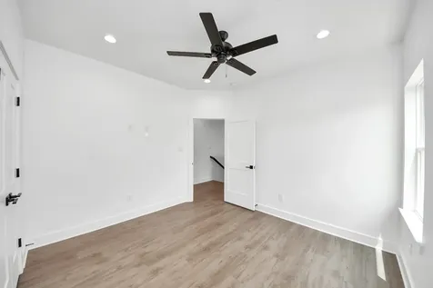 5029 Broom Street A Houston TX 77091