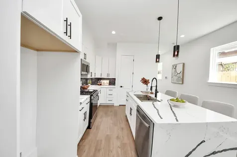 5029 Broom Street A Houston TX 77091