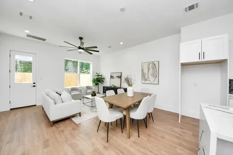 5029 Broom Street A Houston TX 77091