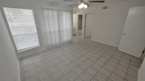 781 Country Place Drive 1061 Houston TX 77079