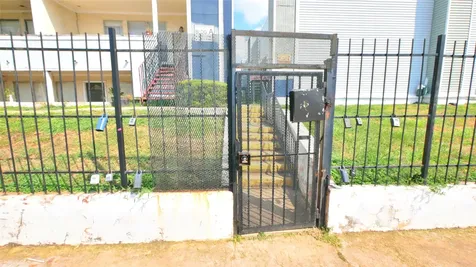 781 Country Place Drive 1061 Houston TX 77079