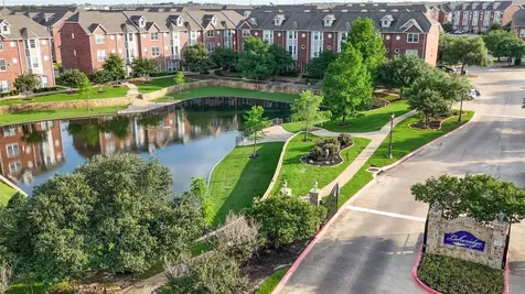 1198 Jones Bulter Road 203 College Station TX 77840