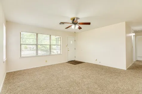 837 Pin Money Street Clute TX 77531