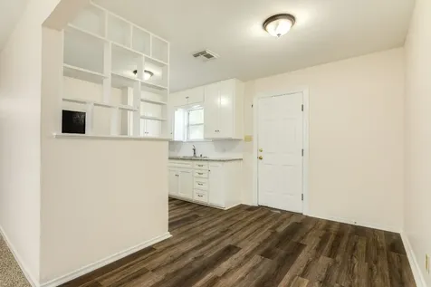 837 Pin Money Street Clute TX 77531