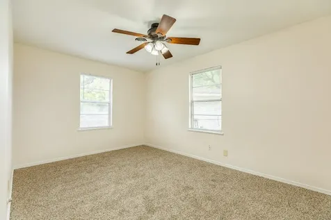 837 Pin Money Street Clute TX 77531