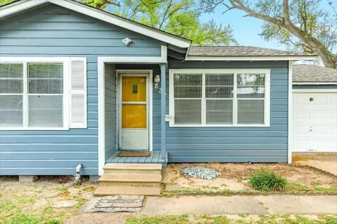 837 Pin Money Street Clute TX 77531