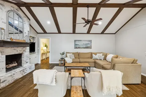 10714 Piping Rock Lane Houston TX 77042