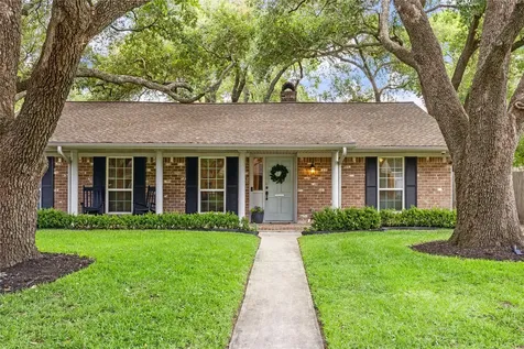 10714 Piping Rock Lane Houston TX 77042
