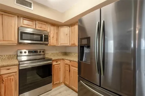 400 Echo Lane 27 Livingston TX 77351