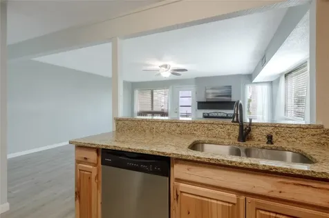 400 Echo Lane 27 Livingston TX 77351